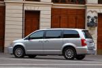 Lancia Voyager 2011 года